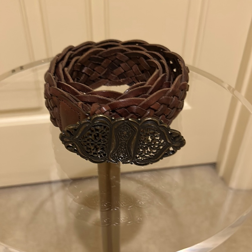 BUCKLE brand belt with filagree belt buckle